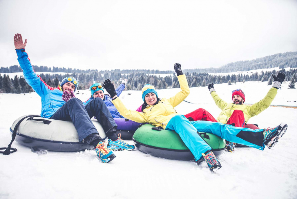 skiers-on-winter-holiday-2025-03-13-04-45-21-utc (1).jpg